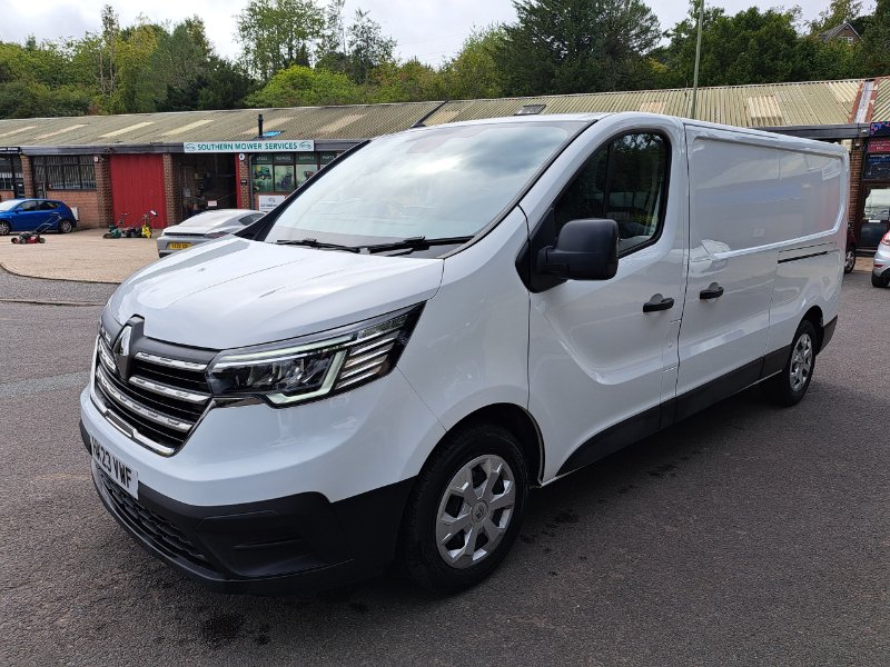 2023 Renault Trafic Panel Van 2.0 dCi Blue LL30 Business Panel Van 5dr Diesel Manual L2 H1 Euro 6 s/s 130 ps