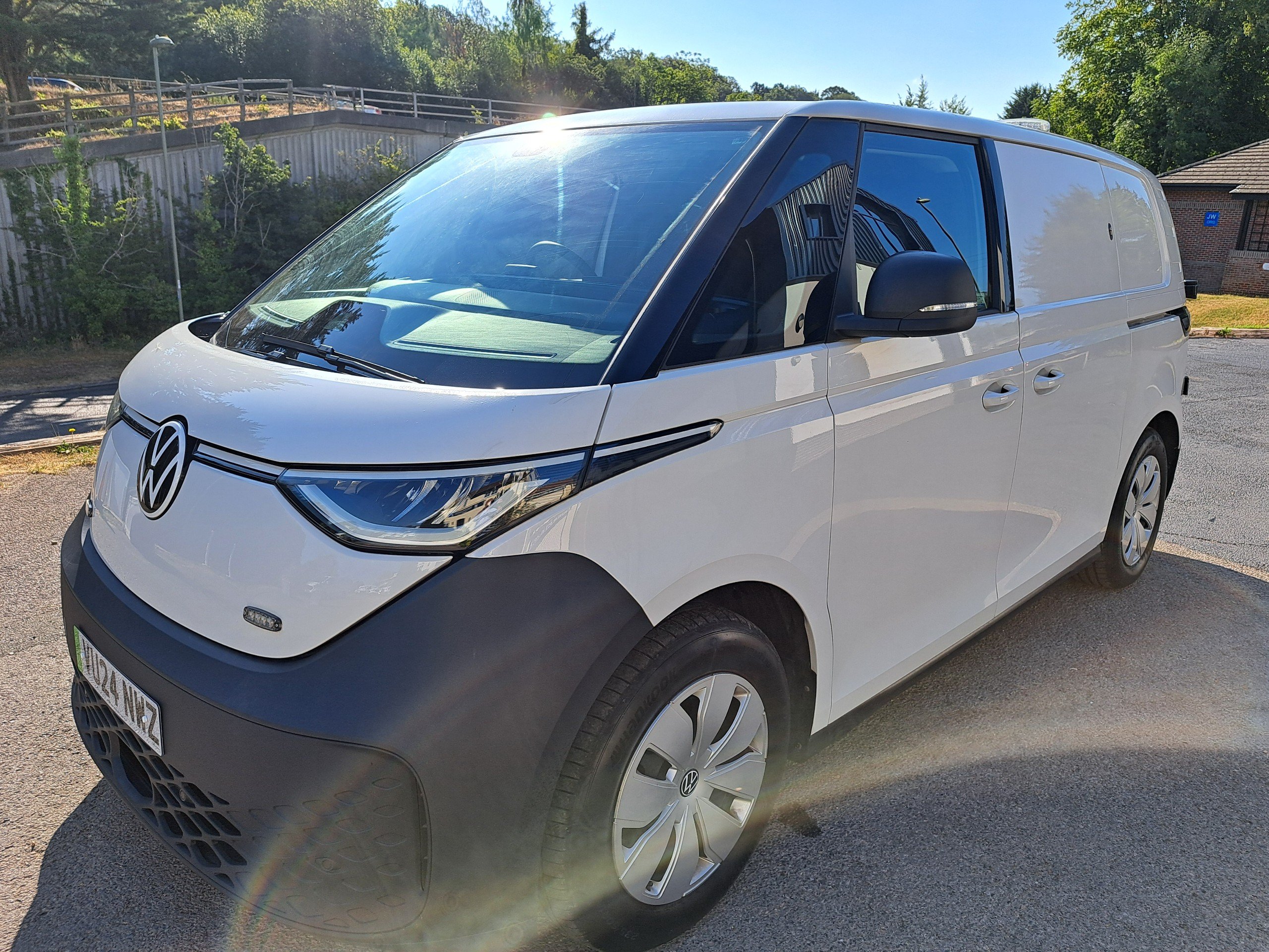 2024 VOLKSWAGEN ID.BUZZ